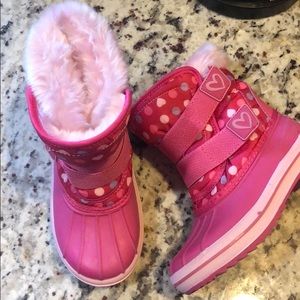 Girls snow boots